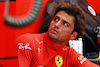 GP SINGAPORE, Carlos Sainz Jr (ESP) Ferrari.
02.10.2022. Formula 1 World Championship, Rd 17, Singapore Grand Prix, Marina Bay Street Circuit, Singapore, Gara Day.
 - www.xpbimages.com, EMail: requests@xpbimages.com © Copyright: Coates / XPB Images