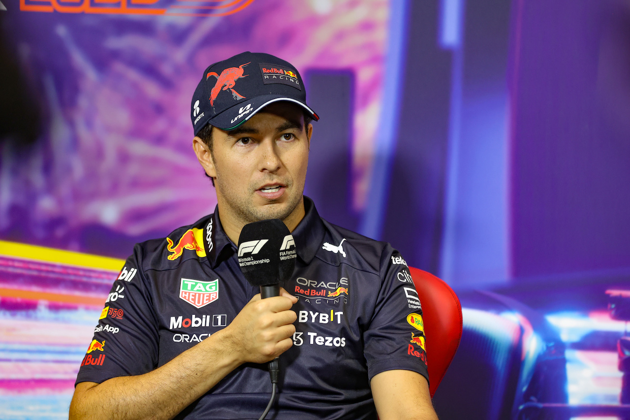 GP SINGAPORE, Sergio Perez (MEX) Red Bull Racing in the FIA Press Conference.
29.09.2022. Formula 1 World Championship, Rd 17, Singapore Grand Prix, Marina Bay Street Circuit, Singapore, Preparation Day.
- www.xpbimages.com, EMail: requests@xpbimages.com © Copyright: XPB Images