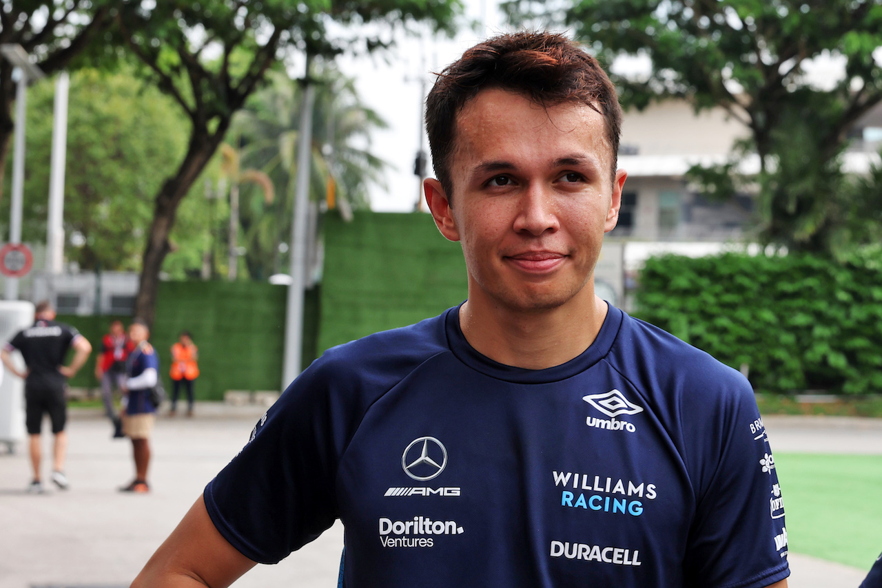 GP SINGAPORE, Alexander Albon (THA) Williams Racing.
29.09.2022. Formula 1 World Championship, Rd 17, Singapore Grand Prix, Marina Bay Street Circuit, Singapore, Preparation Day.
- www.xpbimages.com, EMail: requests@xpbimages.com © Copyright: Bearne / XPB Images