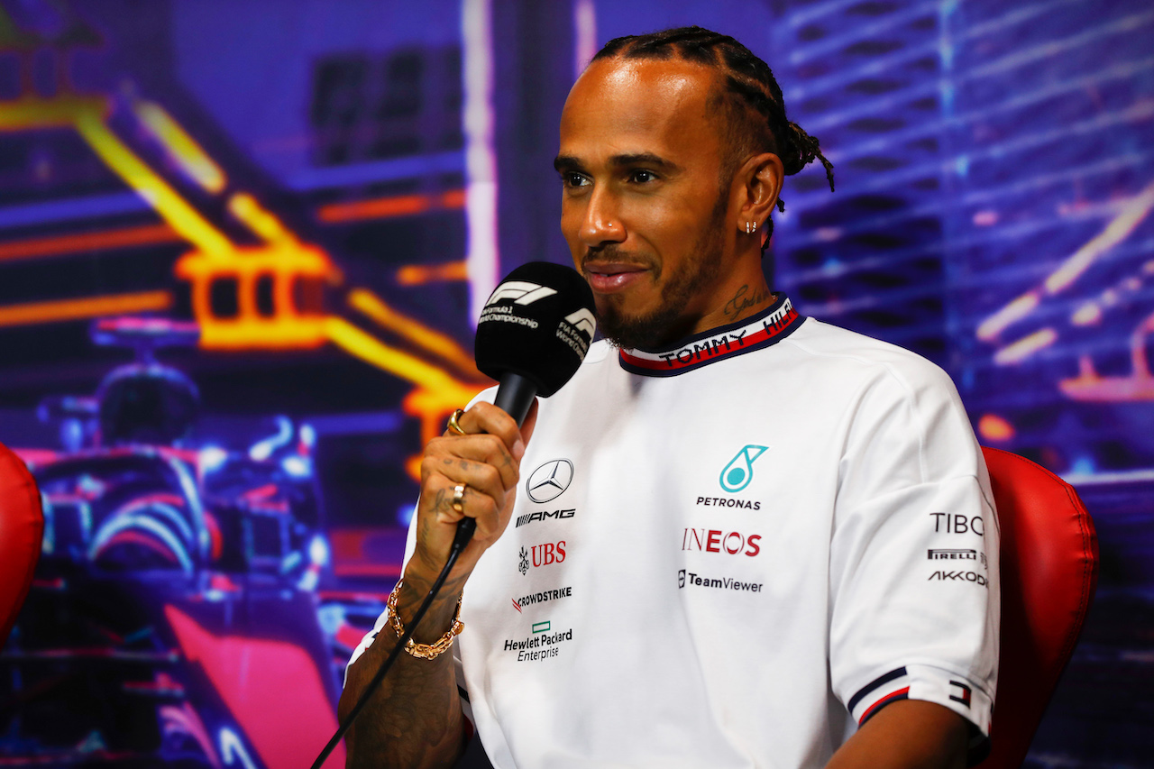 GP SINGAPORE, Lewis Hamilton (GBR) Mercedes AMG F1 in the FIA Press Conference.
29.09.2022. Formula 1 World Championship, Rd 17, Singapore Grand Prix, Marina Bay Street Circuit, Singapore, Preparation Day.
- www.xpbimages.com, EMail: requests@xpbimages.com © Copyright: XPB Images