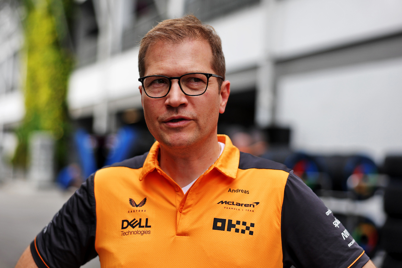 GP SINGAPORE, Andreas Seidl, McLaren Managing Director.
29.09.2022. Formula 1 World Championship, Rd 17, Singapore Grand Prix, Marina Bay Street Circuit, Singapore, Preparation Day.
- www.xpbimages.com, EMail: requests@xpbimages.com © Copyright: Bearne / XPB Images