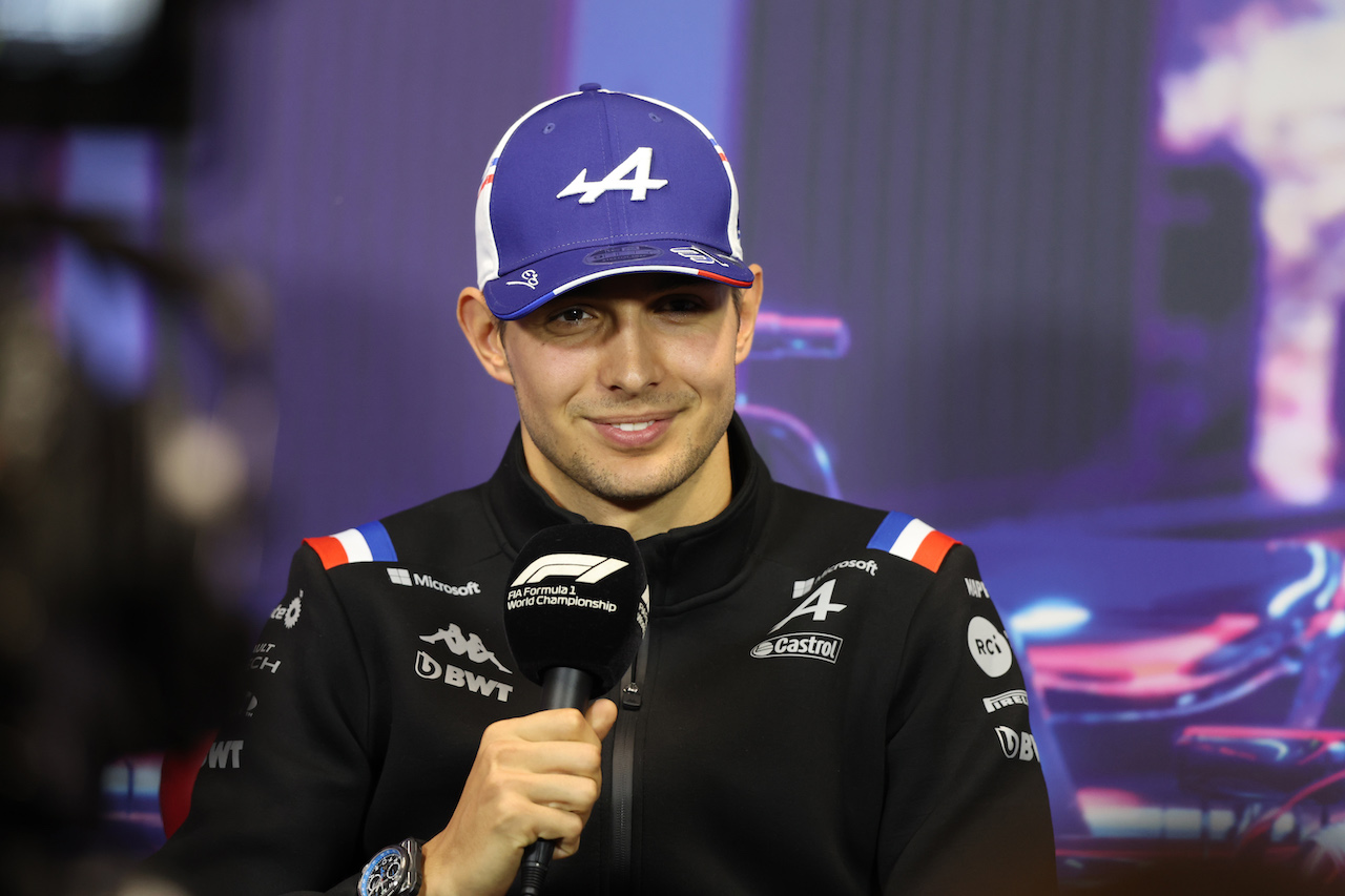 GP SINGAPORE, Esteban Ocon (FRA) Alpine F1 Team in the FIA Press Conference.
29.09.2022. Formula 1 World Championship, Rd 17, Singapore Grand Prix, Marina Bay Street Circuit, Singapore, Preparation Day.
- www.xpbimages.com, EMail: requests@xpbimages.com © Copyright: XPB Images