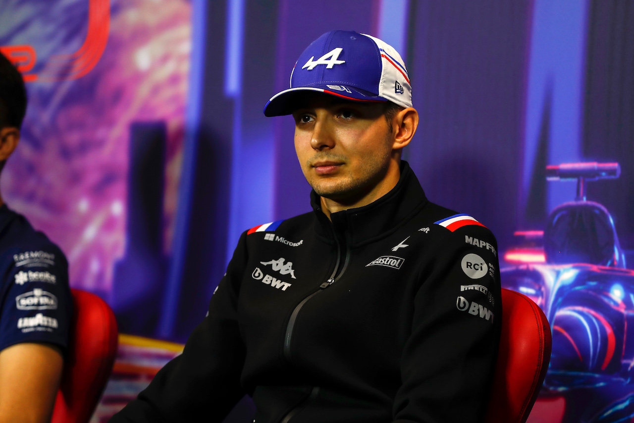 GP SINGAPORE, Esteban Ocon (FRA) Alpine F1 Team in the FIA Press Conference.
29.09.2022. Formula 1 World Championship, Rd 17, Singapore Grand Prix, Marina Bay Street Circuit, Singapore, Preparation Day.
- www.xpbimages.com, EMail: requests@xpbimages.com © Copyright: XPB Images