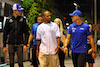 GP SINGAPORE, (L to R): Esteban Ocon (FRA) Alpine F1 Team with Lewis Hamilton (GBR) Mercedes AMG F1 e Mick Schumacher (GER) Haas F1 Team.
29.09.2022. Formula 1 World Championship, Rd 17, Singapore Grand Prix, Marina Bay Street Circuit, Singapore, Preparation Day.
- www.xpbimages.com, EMail: requests@xpbimages.com © Copyright: Batchelor / XPB Images