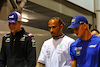 GP SINGAPORE, (L to R): Esteban Ocon (FRA) Alpine F1 Team with Lewis Hamilton (GBR) Mercedes AMG F1 e Mick Schumacher (GER) Haas F1 Team.
29.09.2022. Formula 1 World Championship, Rd 17, Singapore Grand Prix, Marina Bay Street Circuit, Singapore, Preparation Day.
- www.xpbimages.com, EMail: requests@xpbimages.com © Copyright: Batchelor / XPB Images