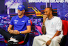 GP SINGAPORE, (L to R): Mick Schumacher (GER) Haas F1 Team e Lewis Hamilton (GBR) Mercedes AMG F1 in the FIA Press Conference.
29.09.2022. Formula 1 World Championship, Rd 17, Singapore Grand Prix, Marina Bay Street Circuit, Singapore, Preparation Day.
- www.xpbimages.com, EMail: requests@xpbimages.com © Copyright: XPB Images