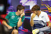 GP SINGAPORE, (L to R): Lance Stroll (CDN) Aston Martin F1 Team e Pierre Gasly (FRA) AlphaTauri in the FIA Press Conference.
29.09.2022. Formula 1 World Championship, Rd 17, Singapore Grand Prix, Marina Bay Street Circuit, Singapore, Preparation Day.
- www.xpbimages.com, EMail: requests@xpbimages.com © Copyright: XPB Images