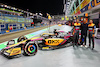 GP SINGAPORE, (L to R): Daniel Ricciardo (AUS) McLaren with Haider Rafique, Chief Marketing Officer, OKX e Lando Norris (GBR) McLaren - McLaren MCL36 livery reveal.
29.09.2022. Formula 1 World Championship, Rd 17, Singapore Grand Prix, Marina Bay Street Circuit, Singapore, Preparation Day.
- www.xpbimages.com, EMail: requests@xpbimages.com © Copyright: Batchelor / XPB Images