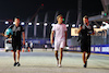 GP SINGAPORE, George Russell (GBR) Mercedes AMG F1 walks the circuit with the team.
29.09.2022. Formula 1 World Championship, Rd 17, Singapore Grand Prix, Marina Bay Street Circuit, Singapore, Preparation Day.
- www.xpbimages.com, EMail: requests@xpbimages.com © Copyright: Moy / XPB Images
