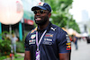 GP SINGAPORE, Micah Richards (GBR) Former Professional Football Player.
29.09.2022. Formula 1 World Championship, Rd 17, Singapore Grand Prix, Marina Bay Street Circuit, Singapore, Preparation Day.
- www.xpbimages.com, EMail: requests@xpbimages.com © Copyright: Bearne / XPB Images