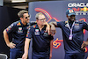 GP SINGAPORE, (L to R): Jamie Redknapp (GBR) Former Professional Football Player with Alan Carr (GBR) Comedian e Micah Richards (GBR) Former Professional Football Player.
29.09.2022. Formula 1 World Championship, Rd 17, Singapore Grand Prix, Marina Bay Street Circuit, Singapore, Preparation Day.
- www.xpbimages.com, EMail: requests@xpbimages.com © Copyright: Moy / XPB Images