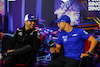 GP SINGAPORE, (L to R): Esteban Ocon (FRA) Alpine F1 Team e Mick Schumacher (GER) Haas F1 Team in the FIA Press Conference.
29.09.2022. Formula 1 World Championship, Rd 17, Singapore Grand Prix, Marina Bay Street Circuit, Singapore, Preparation Day.
- www.xpbimages.com, EMail: requests@xpbimages.com © Copyright: XPB Images