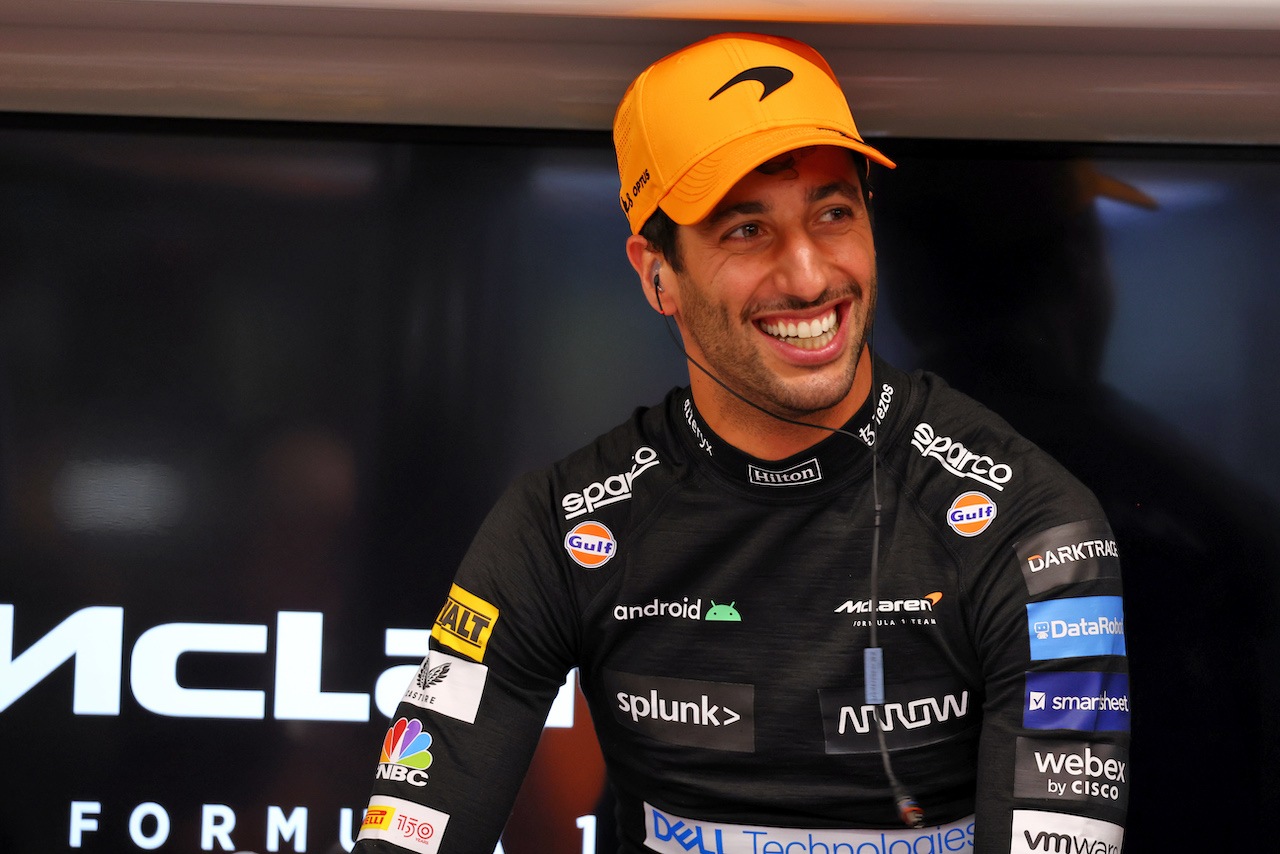 GP SINGAPORE, Daniel Ricciardo (AUS) McLaren.
01.10.2022. Formula 1 World Championship, Rd 17, Singapore Grand Prix, Marina Bay Street Circuit, Singapore, Qualifiche Day.
 - www.xpbimages.com, EMail: requests@xpbimages.com © Copyright: Coates / XPB Images