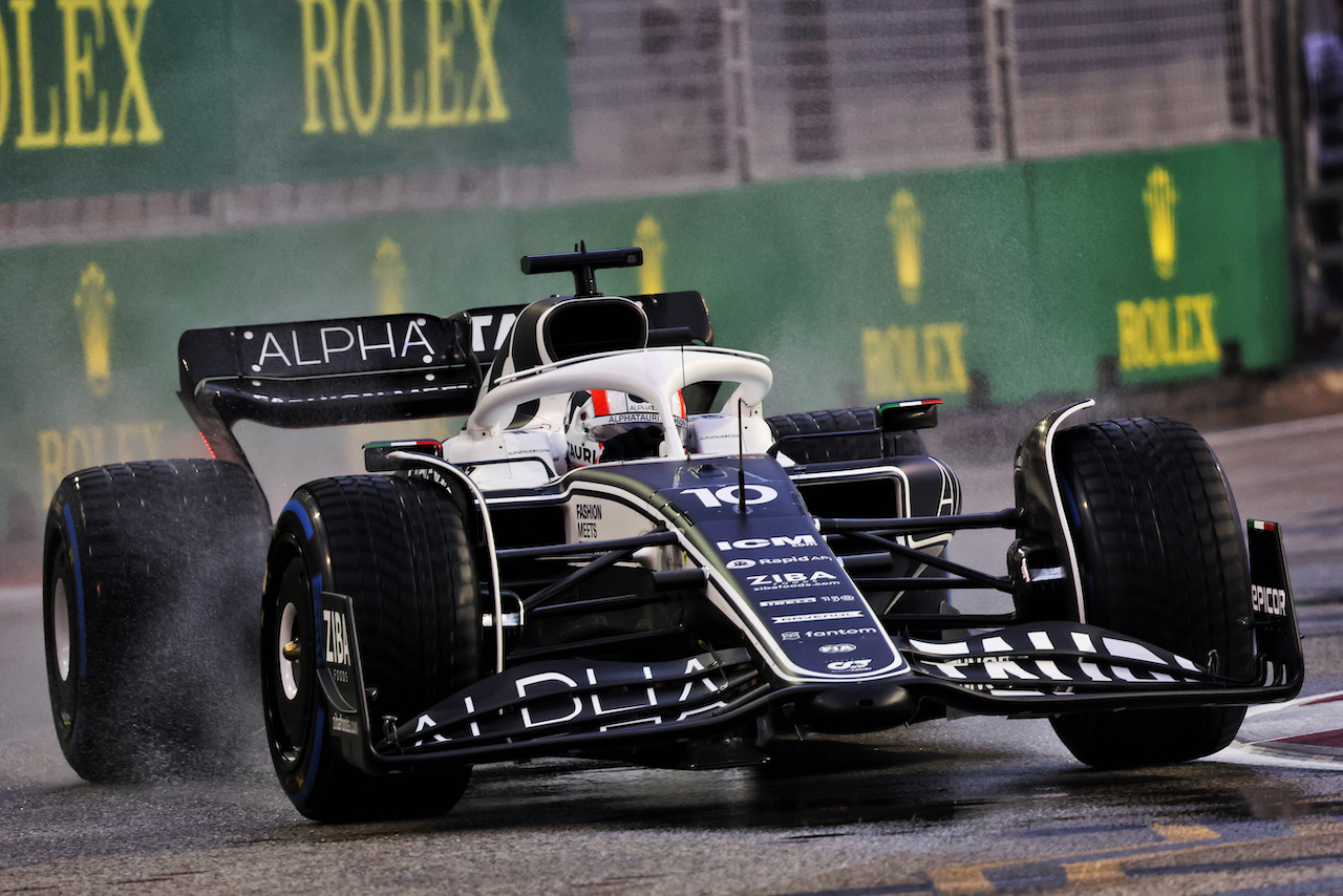 GP SINGAPORE, Pierre Gasly (FRA) AlphaTauri AT03.
01.10.2022. Formula 1 World Championship, Rd 17, Singapore Grand Prix, Marina Bay Street Circuit, Singapore, Qualifiche Day.
- www.xpbimages.com, EMail: requests@xpbimages.com © Copyright: Bearne / XPB Images