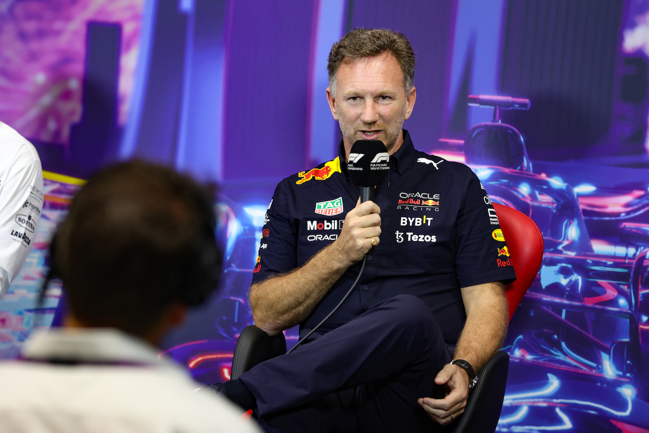 GP SINGAPORE, Christian Horner (GBR) Red Bull Racing Team Principal in the FIA Press Conference.
01.10.2022. Formula 1 World Championship, Rd 17, Singapore Grand Prix, Marina Bay Street Circuit, Singapore, Qualifiche Day.
- www.xpbimages.com, EMail: requests@xpbimages.com © Copyright: XPB Images