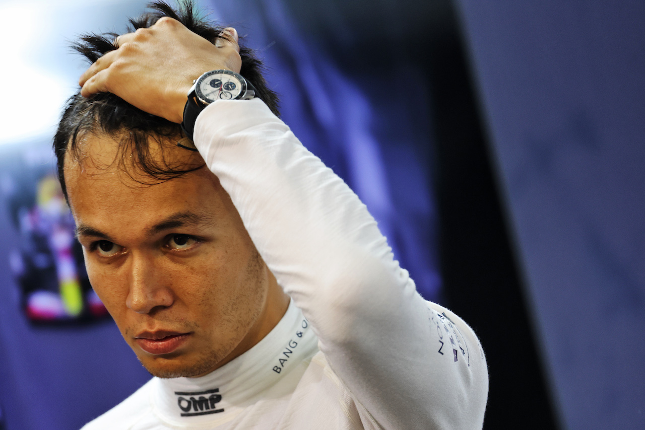 GP SINGAPORE, Alexander Albon (THA) Williams Racing.
01.10.2022. Formula 1 World Championship, Rd 17, Singapore Grand Prix, Marina Bay Street Circuit, Singapore, Qualifiche Day.
- www.xpbimages.com, EMail: requests@xpbimages.com © Copyright: Bearne / XPB Images
