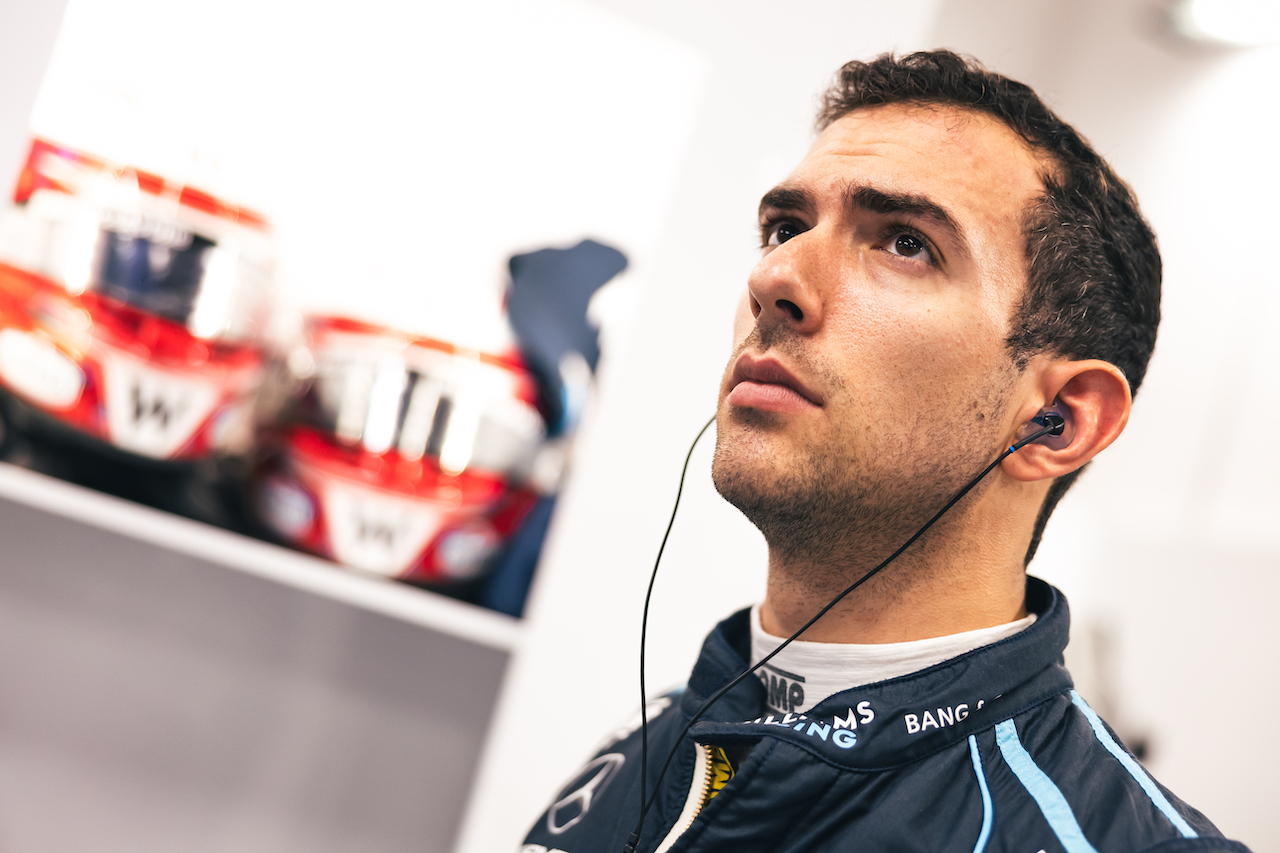 GP SINGAPORE, Nicholas Latifi (CDN) Williams Racing.
01.10.2022. Formula 1 World Championship, Rd 17, Singapore Grand Prix, Marina Bay Street Circuit, Singapore, Qualifiche Day.
- www.xpbimages.com, EMail: requests@xpbimages.com © Copyright: Bearne / XPB Images