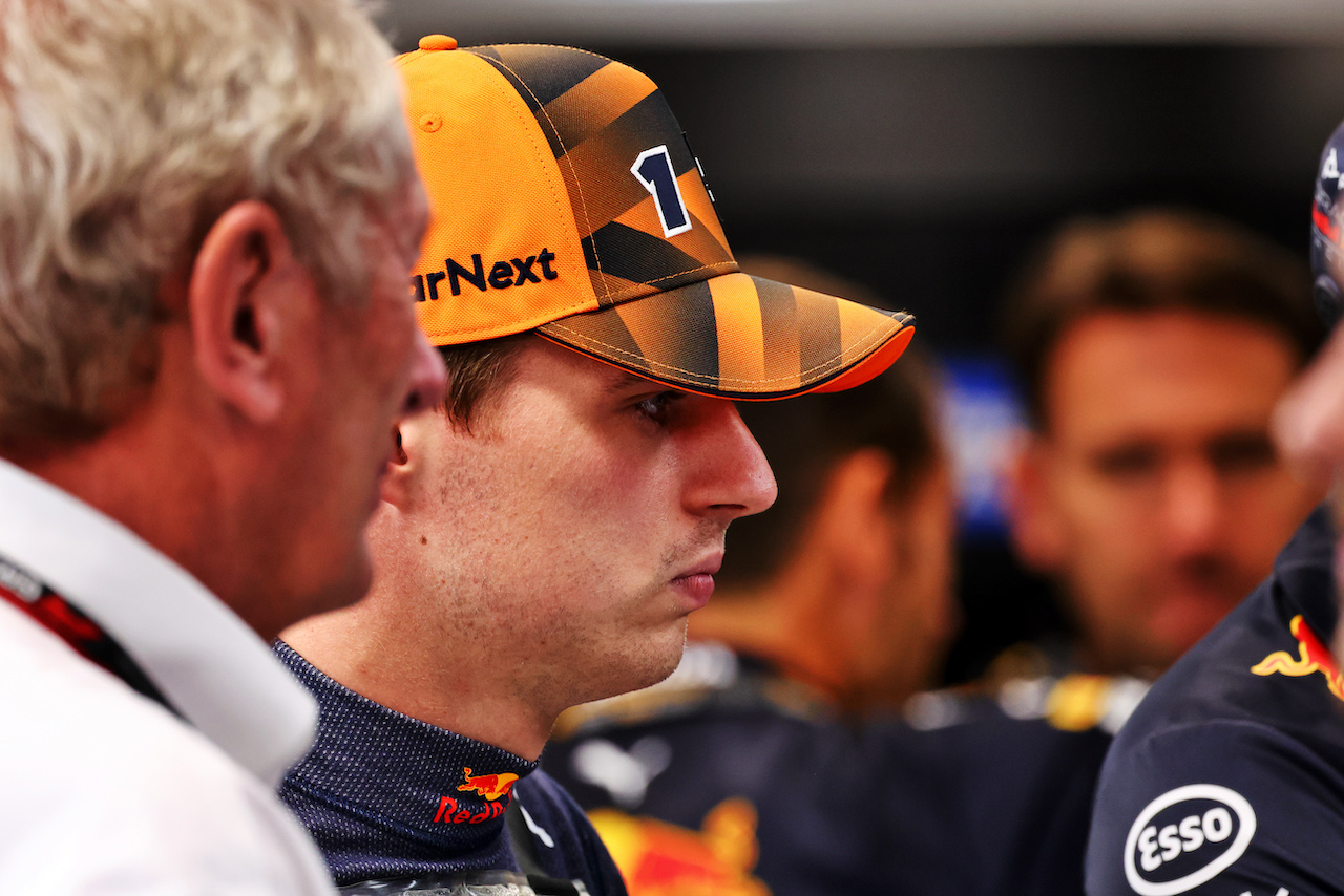 GP SINGAPORE, Max Verstappen (NLD) Red Bull Racing.
01.10.2022. Formula 1 World Championship, Rd 17, Singapore Grand Prix, Marina Bay Street Circuit, Singapore, Qualifiche Day.
- www.xpbimages.com, EMail: requests@xpbimages.com © Copyright: Batchelor / XPB Images