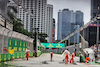 GP SINGAPORE, Circuit Atmosfera - marshals sweep the circuit.
01.10.2022. Formula 1 World Championship, Rd 17, Singapore Grand Prix, Marina Bay Street Circuit, Singapore, Qualifiche Day.
- www.xpbimages.com, EMail: requests@xpbimages.com © Copyright: Bearne / XPB Images