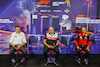 GP SINGAPORE, (L to R): Guenther Steiner (ITA) Haas F1 Team Prinicipal; Frederic Vasseur (FRA) Alfa Romeo F1 Team Team Principal; e Laurent Mekies (FRA) Ferrari Sporting Director, in the FIA Press Conference.
01.10.2022. Formula 1 World Championship, Rd 17, Singapore Grand Prix, Marina Bay Street Circuit, Singapore, Qualifiche Day.
- www.xpbimages.com, EMail: requests@xpbimages.com © Copyright: XPB Images