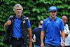 GP SINGAPORE, Fernando Alonso (ESP) Alpine F1 Team with Edoardo Bendinelli (ITA) Alpine F1 Team Personal Trainer.
01.10.2022. Formula 1 World Championship, Rd 17, Singapore Grand Prix, Marina Bay Street Circuit, Singapore, Qualifiche Day.
- www.xpbimages.com, EMail: requests@xpbimages.com © Copyright: Bearne / XPB Images