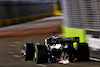 GP SINGAPORE, Pierre Gasly (FRA) AlphaTauri AT03 sends sparks flying.
01.10.2022. Formula 1 World Championship, Rd 17, Singapore Grand Prix, Marina Bay Street Circuit, Singapore, Qualifiche Day.
 - www.xpbimages.com, EMail: requests@xpbimages.com © Copyright: Coates / XPB Images