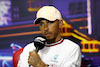 GP SINGAPORE, Lewis Hamilton (GBR) Mercedes AMG F1 in the post qualifying FIA Press Conference.
01.10.2022. Formula 1 World Championship, Rd 17, Singapore Grand Prix, Marina Bay Street Circuit, Singapore, Qualifiche Day.
- www.xpbimages.com, EMail: requests@xpbimages.com © Copyright: XPB Images