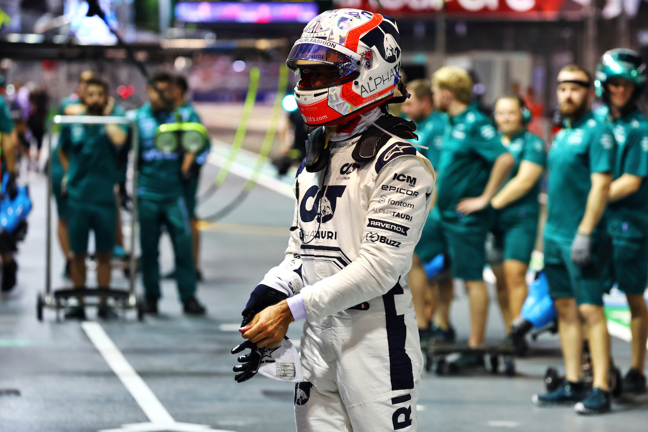 GP SINGAPORE, Pierre Gasly (FRA) AlphaTauri.
30.09.2022. Formula 1 World Championship, Rd 17, Singapore Grand Prix, Marina Bay Street Circuit, Singapore, Practice Day.
- www.xpbimages.com, EMail: requests@xpbimages.com © Copyright: Batchelor / XPB Images