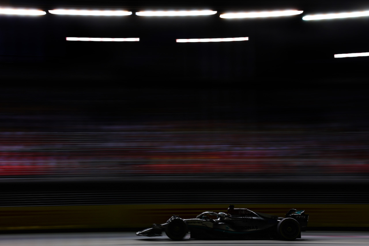 GP SINGAPORE, George Russell (GBR), Mercedes AMG F1 
30.09.2022. Formula 1 World Championship, Rd 17, Singapore Grand Prix, Marina Bay Street Circuit, Singapore, Practice Day.
- www.xpbimages.com, EMail: requests@xpbimages.com © Copyright: Charniaux / XPB Images