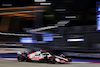 GP SINGAPORE, Kevin Magnussen (DEN) Haas VF-22.

30.09.2022. Formula 1 World Championship, Rd 17, Singapore Grand Prix, Marina Bay Street Circuit, Singapore, Practice Day.
- www.xpbimages.com, EMail: requests@xpbimages.com © Copyright: Moy / XPB Images