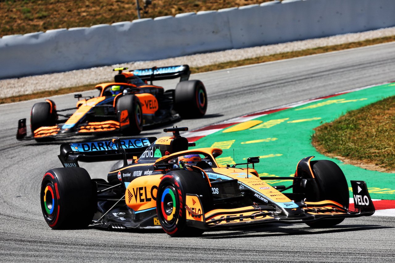 GP SPAGNA, Daniel Ricciardo (AUS) McLaren MCL36.
22.05.2022. Formula 1 World Championship, Rd 6, Spanish Grand Prix, Barcelona, Spain, Gara Day.
- www.xpbimages.com, EMail: requests@xpbimages.com © Copyright: Batchelor / XPB Images