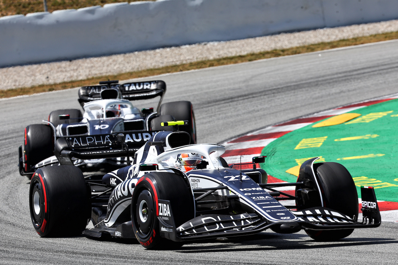GP SPAGNA, Yuki Tsunoda (JPN) AlphaTauri AT03.
22.05.2022. Formula 1 World Championship, Rd 6, Spanish Grand Prix, Barcelona, Spain, Gara Day.
- www.xpbimages.com, EMail: requests@xpbimages.com © Copyright: Batchelor / XPB Images