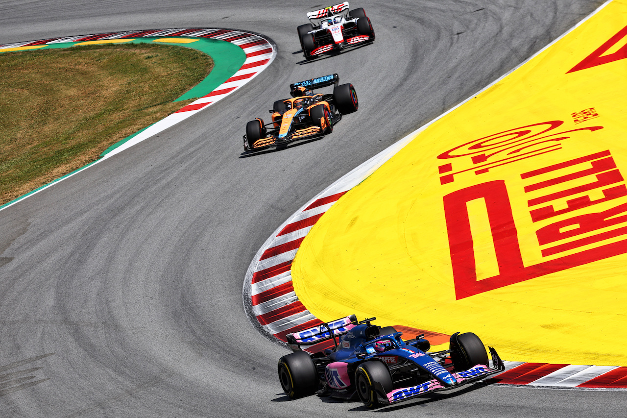 GP SPAGNA, Fernando Alonso (ESP) Alpine F1 Team A522.
22.05.2022. Formula 1 World Championship, Rd 6, Spanish Grand Prix, Barcelona, Spain, Gara Day.
- www.xpbimages.com, EMail: requests@xpbimages.com © Copyright: Batchelor / XPB Images
