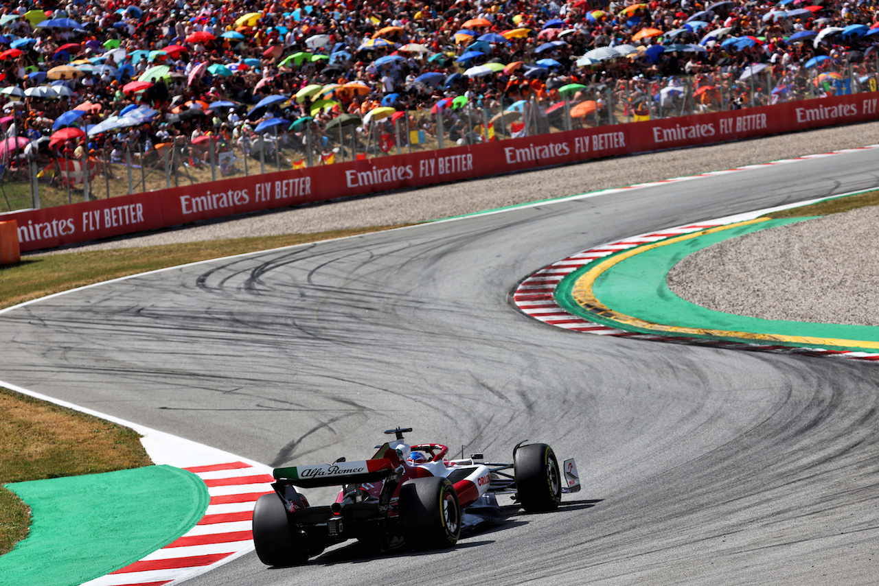 GP SPAGNA, Valtteri Bottas (FIN) Alfa Romeo F1 Team C42.
22.05.2022. Formula 1 World Championship, Rd 6, Spanish Grand Prix, Barcelona, Spain, Gara Day.
- www.xpbimages.com, EMail: requests@xpbimages.com © Copyright: Batchelor / XPB Images