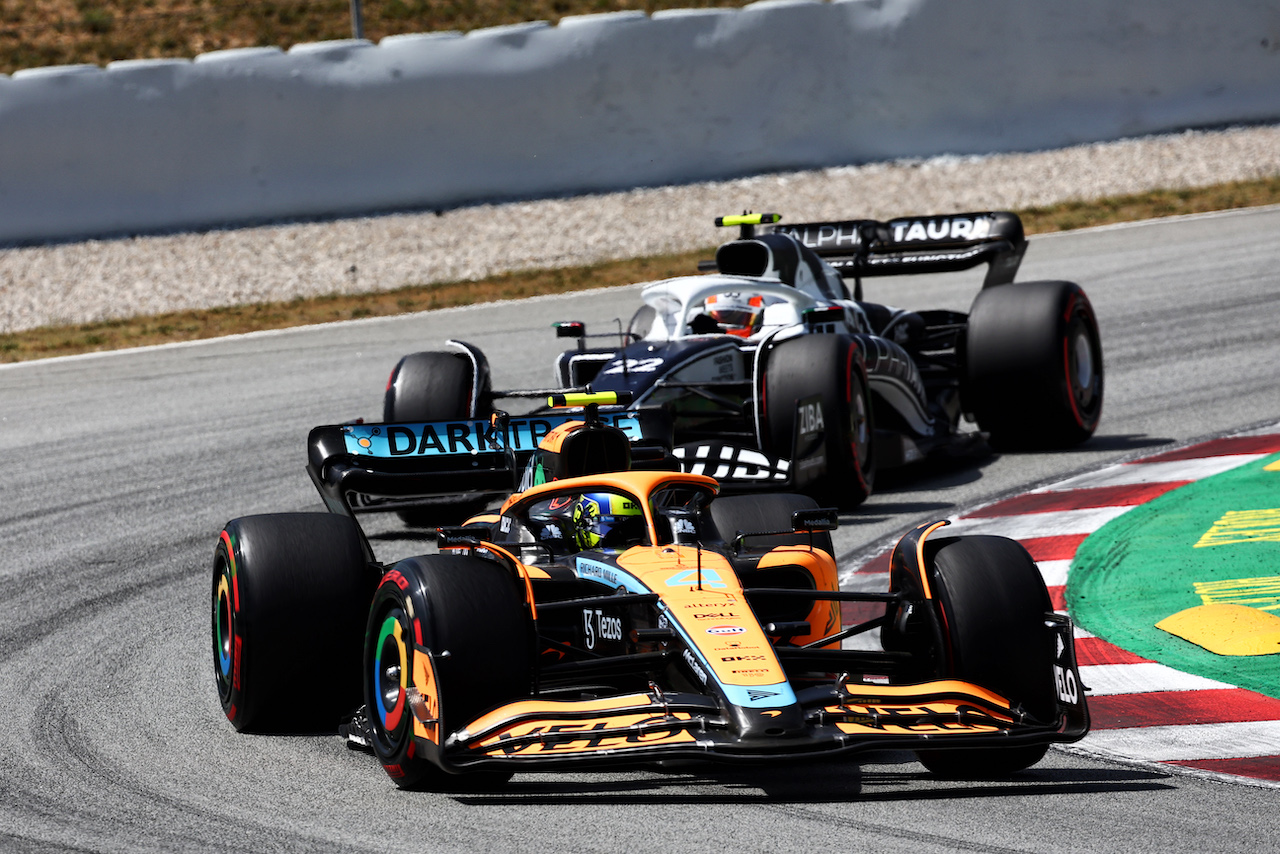 GP SPAGNA, Lando Norris (GBR) McLaren MCL36.
22.05.2022. Formula 1 World Championship, Rd 6, Spanish Grand Prix, Barcelona, Spain, Gara Day.
- www.xpbimages.com, EMail: requests@xpbimages.com © Copyright: Batchelor / XPB Images