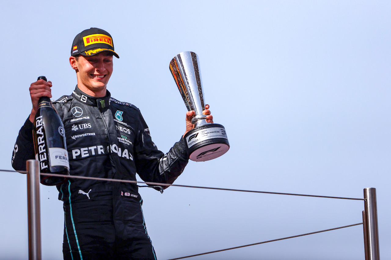 GP SPAGNA, George Russell (GBR), Mercedes AMG F1 
22.05.2022. Formula 1 World Championship, Rd 6, Spanish Grand Prix, Barcelona, Spain, Gara Day.
- www.xpbimages.com, EMail: requests@xpbimages.com ¬© Copyright: Charniaux / XPB Images