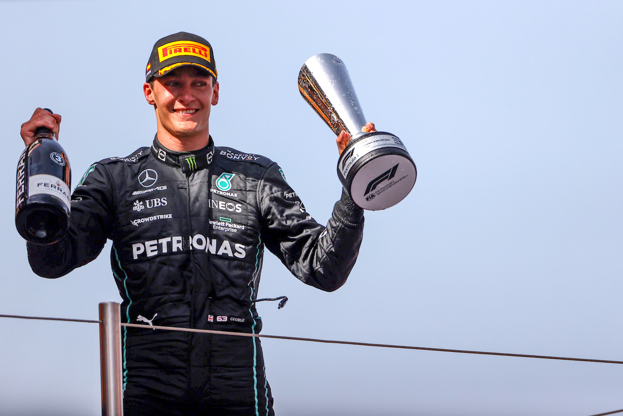 GP SPAGNA, George Russell (GBR), Mercedes AMG F1 
22.05.2022. Formula 1 World Championship, Rd 6, Spanish Grand Prix, Barcelona, Spain, Gara Day.
- www.xpbimages.com, EMail: requests@xpbimages.com ¬© Copyright: Charniaux / XPB Images