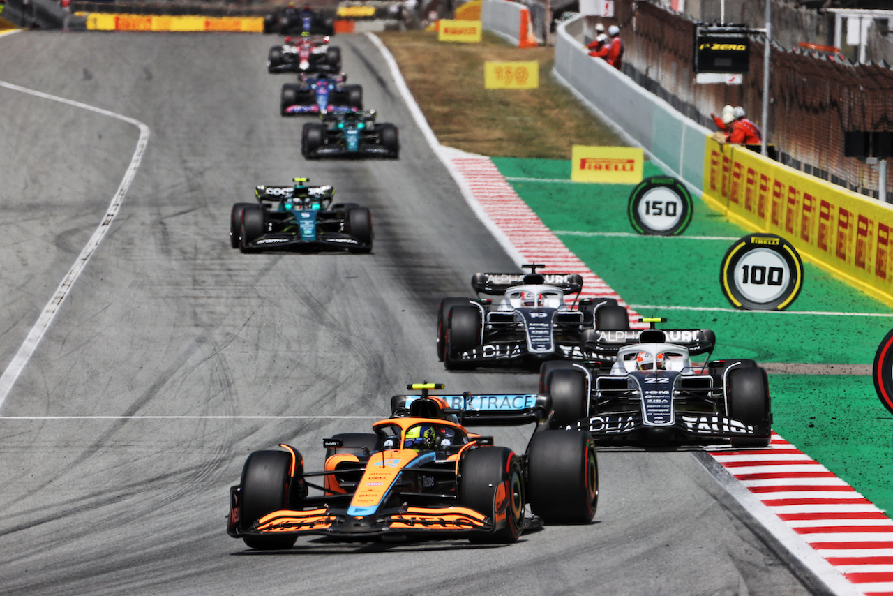 GP SPAGNA, Lando Norris (GBR) McLaren MCL36.
22.05.2022. Formula 1 World Championship, Rd 6, Spanish Grand Prix, Barcelona, Spain, Gara Day.
- www.xpbimages.com, EMail: requests@xpbimages.com © Copyright: Charniaux / XPB Images