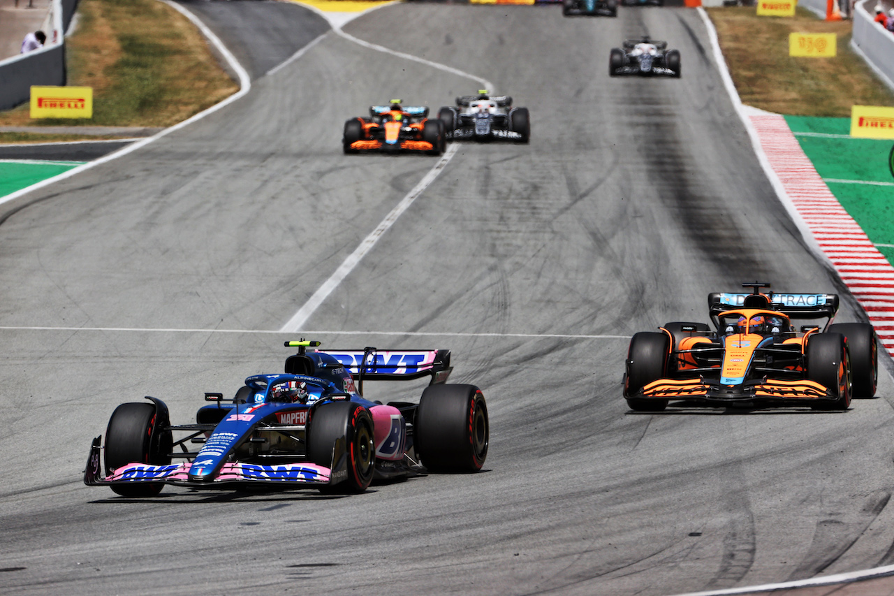 GP SPAGNA, Esteban Ocon (FRA) Alpine F1 Team A522.
22.05.2022. Formula 1 World Championship, Rd 6, Spanish Grand Prix, Barcelona, Spain, Gara Day.
- www.xpbimages.com, EMail: requests@xpbimages.com © Copyright: Charniaux / XPB Images