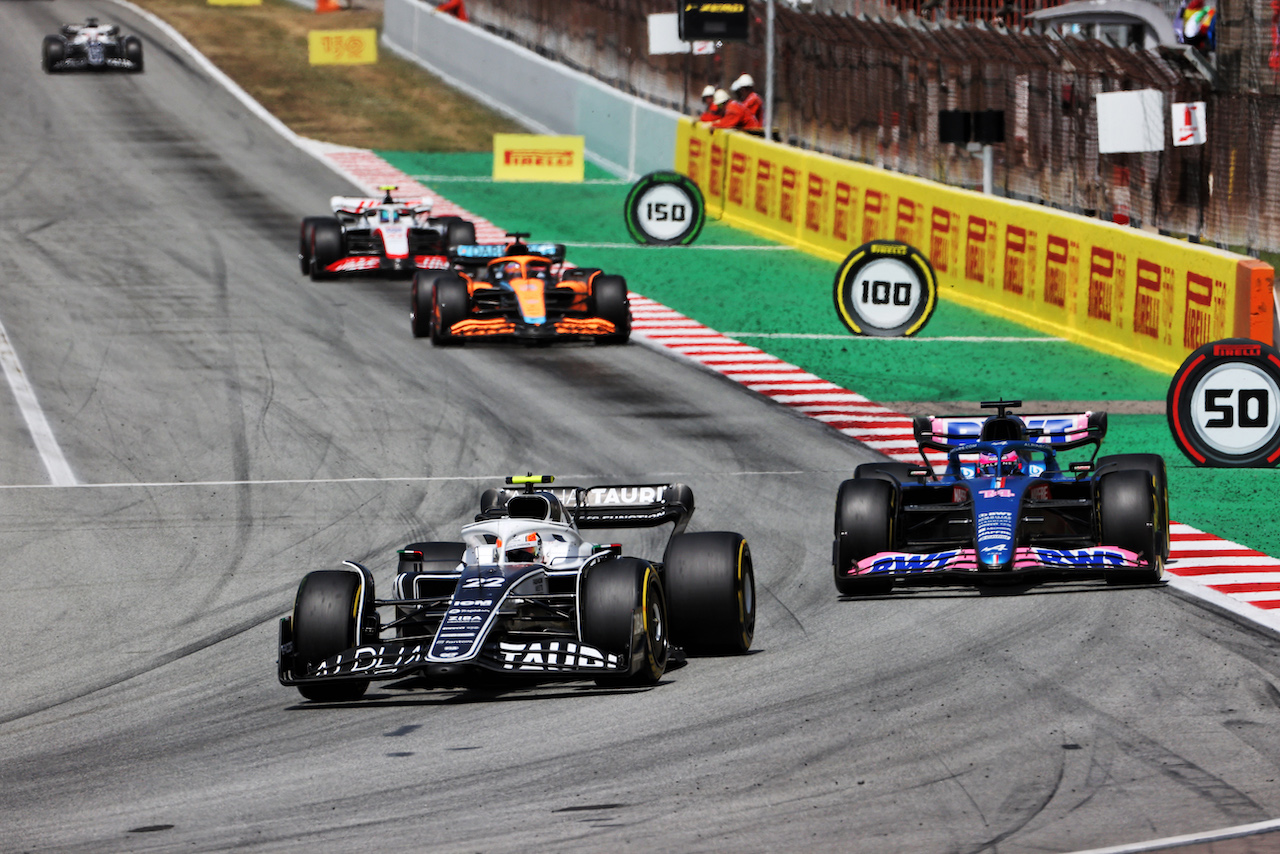 GP SPAGNA, Yuki Tsunoda (JPN) AlphaTauri AT03.
22.05.2022. Formula 1 World Championship, Rd 6, Spanish Grand Prix, Barcelona, Spain, Gara Day.
- www.xpbimages.com, EMail: requests@xpbimages.com © Copyright: Charniaux / XPB Images