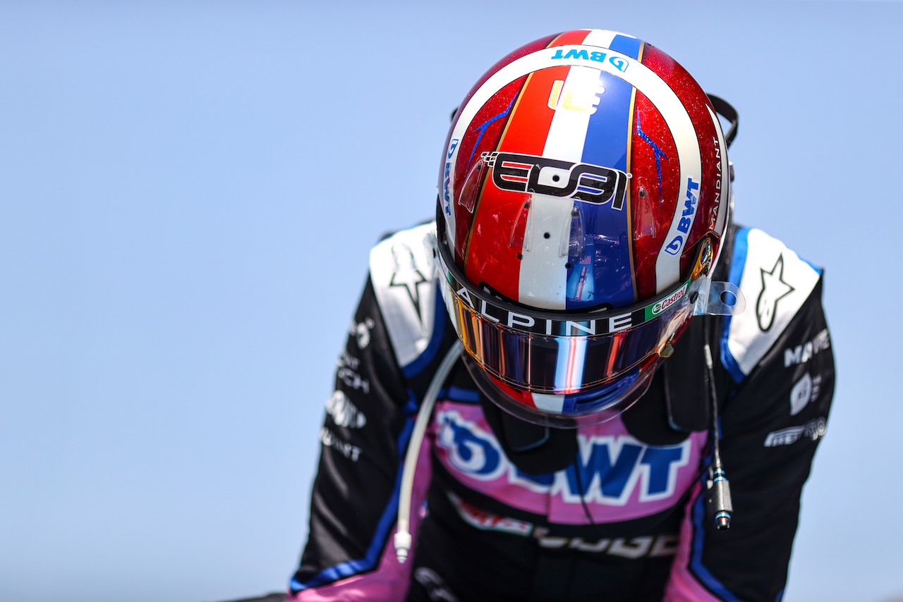 GP SPAGNA, Esteban Ocon (FRA), Alpine F1 Team 
22.05.2022. Formula 1 World Championship, Rd 6, Spanish Grand Prix, Barcelona, Spain, Gara Day.
- www.xpbimages.com, EMail: requests@xpbimages.com ¬© Copyright: Charniaux / XPB Images
