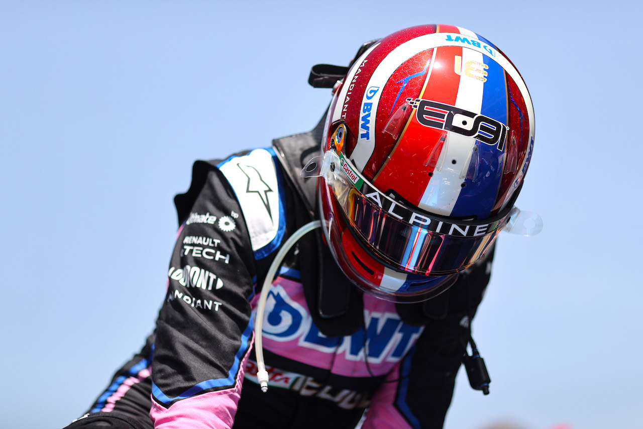 GP SPAGNA, Esteban Ocon (FRA), Alpine F1 Team 
22.05.2022. Formula 1 World Championship, Rd 6, Spanish Grand Prix, Barcelona, Spain, Gara Day.
- www.xpbimages.com, EMail: requests@xpbimages.com ¬© Copyright: Charniaux / XPB Images