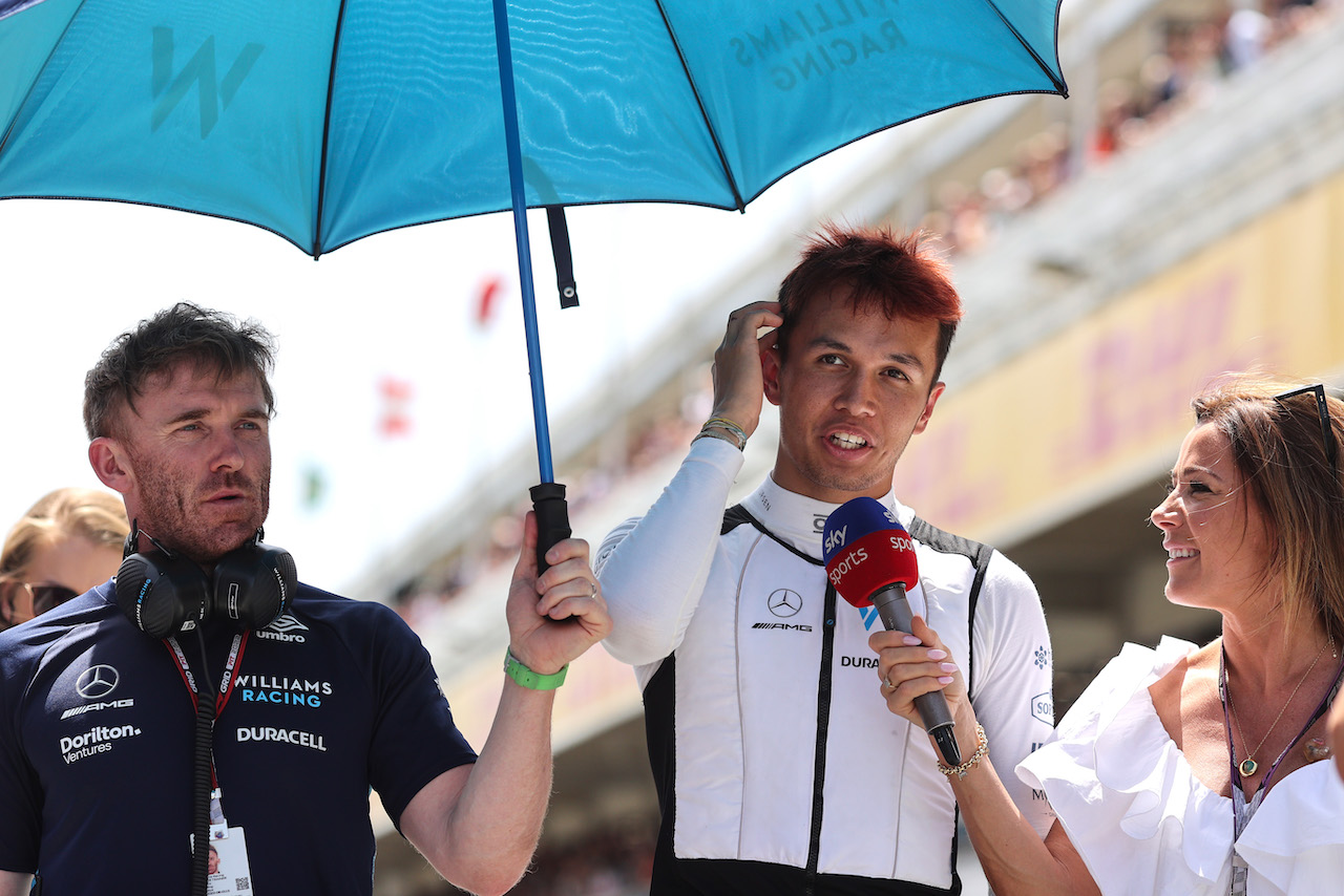 GP SPAGNA, Alex Albon (THA), Williams F1 Team 
22.05.2022. Formula 1 World Championship, Rd 6, Spanish Grand Prix, Barcelona, Spain, Gara Day.
- www.xpbimages.com, EMail: requests@xpbimages.com ¬© Copyright: Charniaux / XPB Images