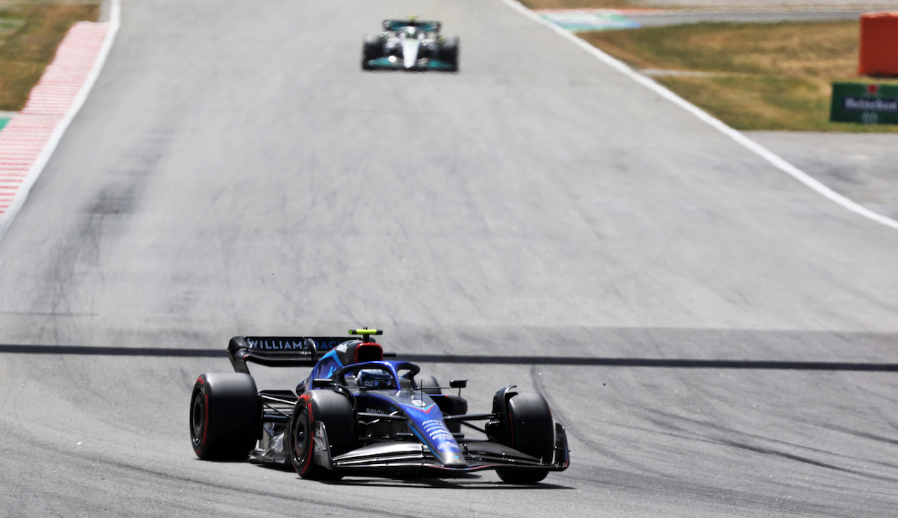 GP SPAGNA, Nicholas Latifi (CDN) Williams Racing FW44.
22.05.2022. Formula 1 World Championship, Rd 6, Spanish Grand Prix, Barcelona, Spain, Gara Day.
- www.xpbimages.com, EMail: requests@xpbimages.com © Copyright: Bearne / XPB Images