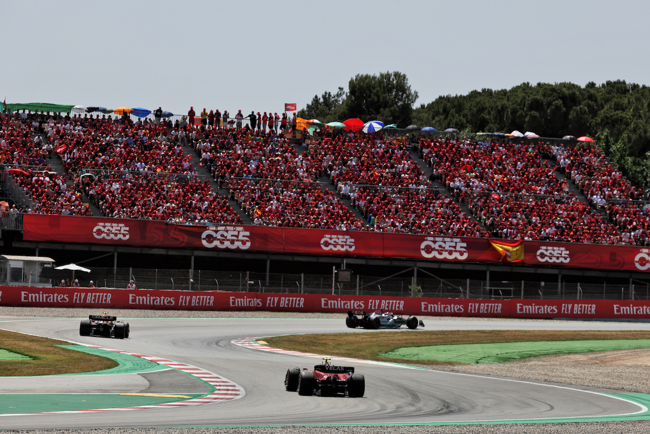 GP SPAGNA, Carlos Sainz Jr (ESP) Ferrari F1-75.
22.05.2022. Formula 1 World Championship, Rd 6, Spanish Grand Prix, Barcelona, Spain, Gara Day.
- www.xpbimages.com, EMail: requests@xpbimages.com © Copyright: Bearne / XPB Images