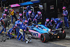 GP SPAGNA, Esteban Ocon (FRA) Alpine F1 Team A522 makes a pit stop.
22.05.2022. Formula 1 World Championship, Rd 6, Spanish Grand Prix, Barcelona, Spain, Gara Day.
 - www.xpbimages.com, EMail: requests@xpbimages.com © Copyright: Coates / XPB Images
