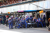 GP SPAGNA, Esteban Ocon (FRA) Alpine F1 Team A522 pit stop..
22.05.2022. Formula 1 World Championship, Rd 6, Spanish Grand Prix, Barcelona, Spain, Gara Day.
- www.xpbimages.com, EMail: requests@xpbimages.com ¬© Copyright: Batchelor / XPB Images