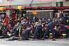 GP SPAGNA, Sergio Perez (MEX) Red Bull Racing RB18 pit stop.
22.05.2022. Formula 1 World Championship, Rd 6, Spanish Grand Prix, Barcelona, Spain, Gara Day.
- www.xpbimages.com, EMail: requests@xpbimages.com ¬© Copyright: Batchelor / XPB Images