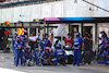 GP SPAGNA, Fernando Alonso (ESP) Alpine F1 Team A522 pit stop.
22.05.2022. Formula 1 World Championship, Rd 6, Spanish Grand Prix, Barcelona, Spain, Gara Day.
- www.xpbimages.com, EMail: requests@xpbimages.com ¬© Copyright: Batchelor / XPB Images