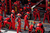GP SPAGNA, Ferrari await a pit stop.
22.05.2022. Formula 1 World Championship, Rd 6, Spanish Grand Prix, Barcelona, Spain, Gara Day.
 - www.xpbimages.com, EMail: requests@xpbimages.com © Copyright: Coates / XPB Images